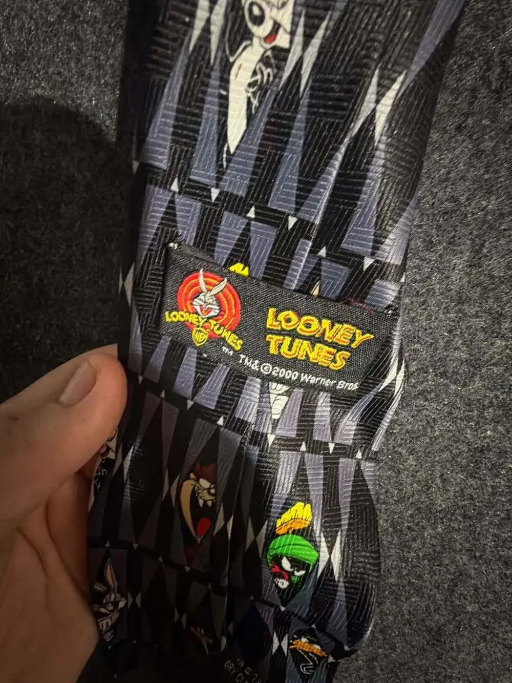Vintage 2000 Looney Tunes Character Pattern Necktie